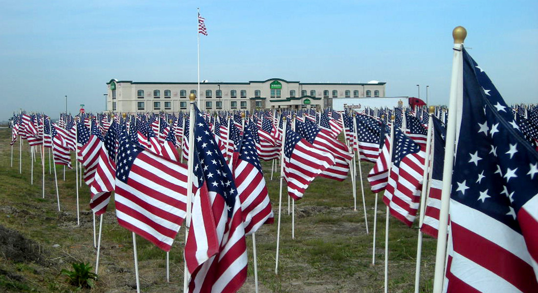 2009 Patriot Day 9/11 Flag Memorial Display at Crossroads Point